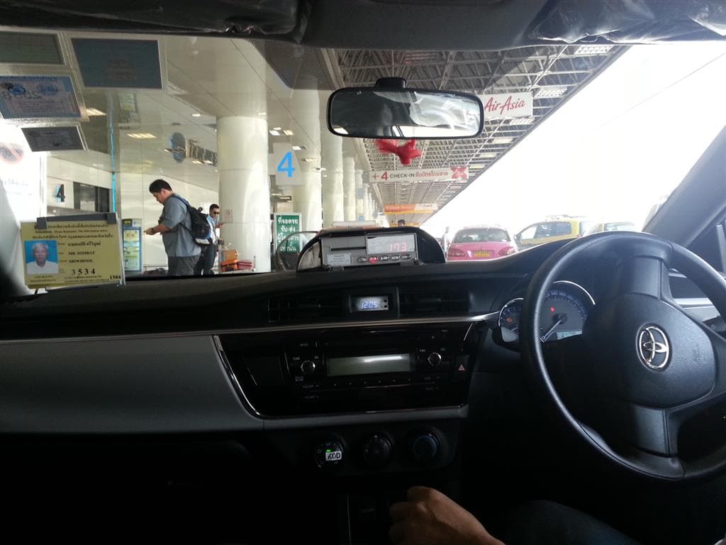 Pratunam to Don Muang Taxi Cost