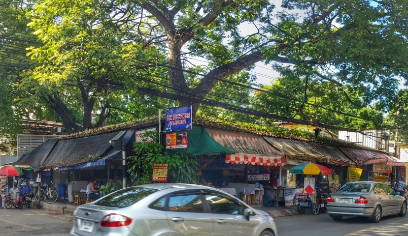 Three Thai Restaurants on Corner